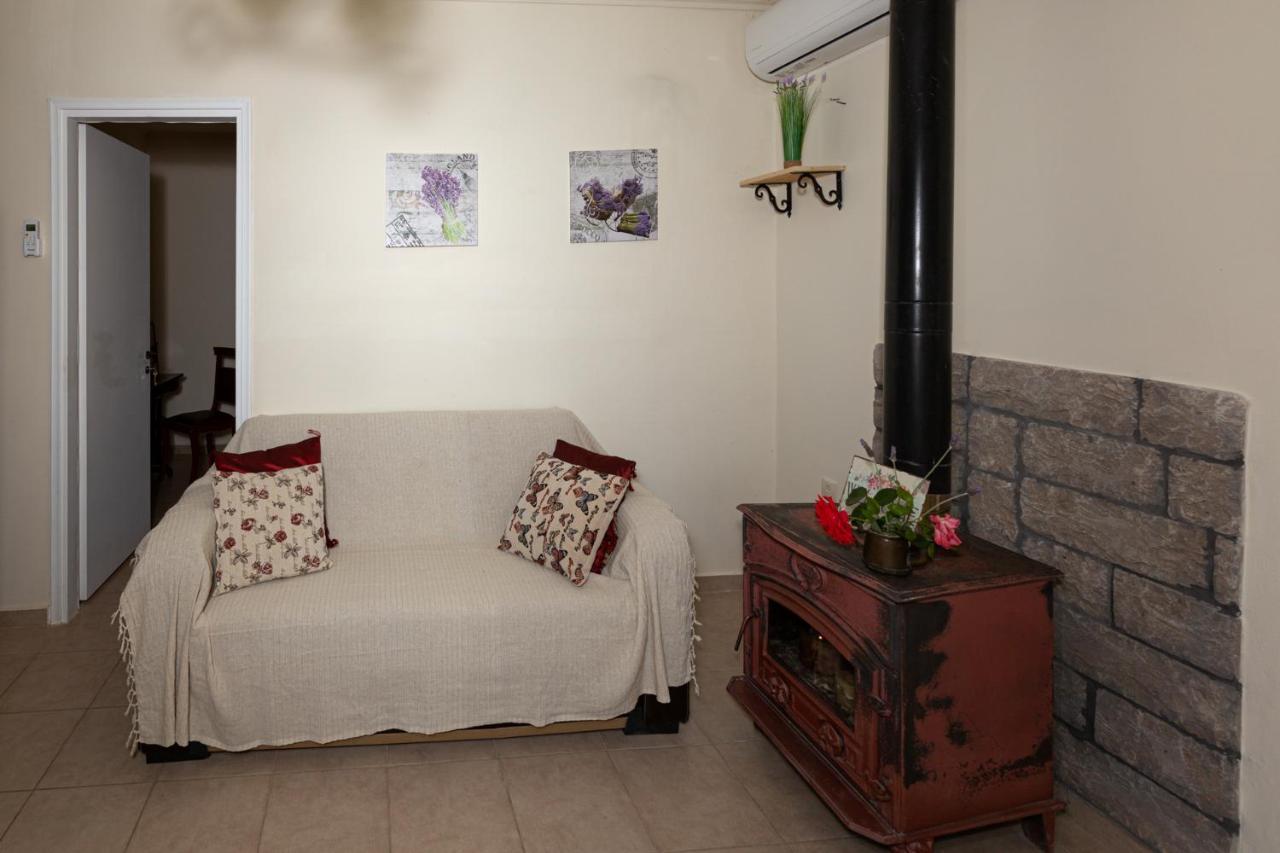 Adonino Residence-The House Of Pomegranates Lakithra Экстерьер фото